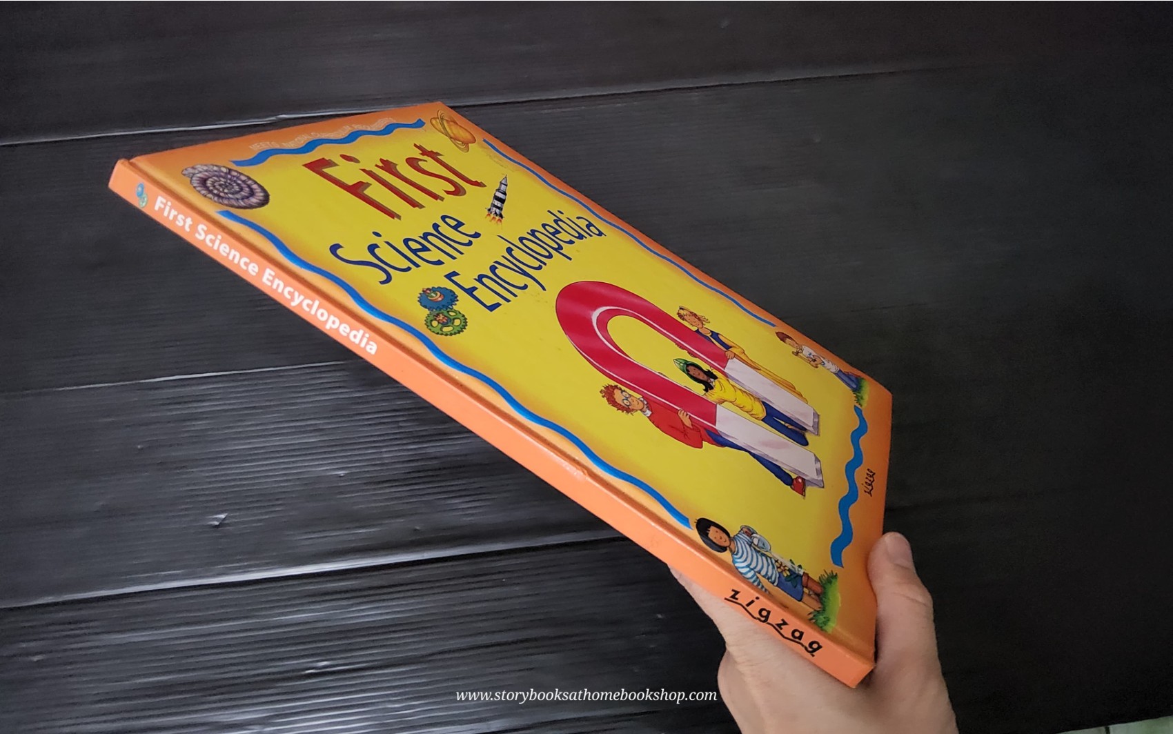 KNOWLEDGE BOOK** ð
ðFIRST SCIENCE ENCYCLOPEDIA