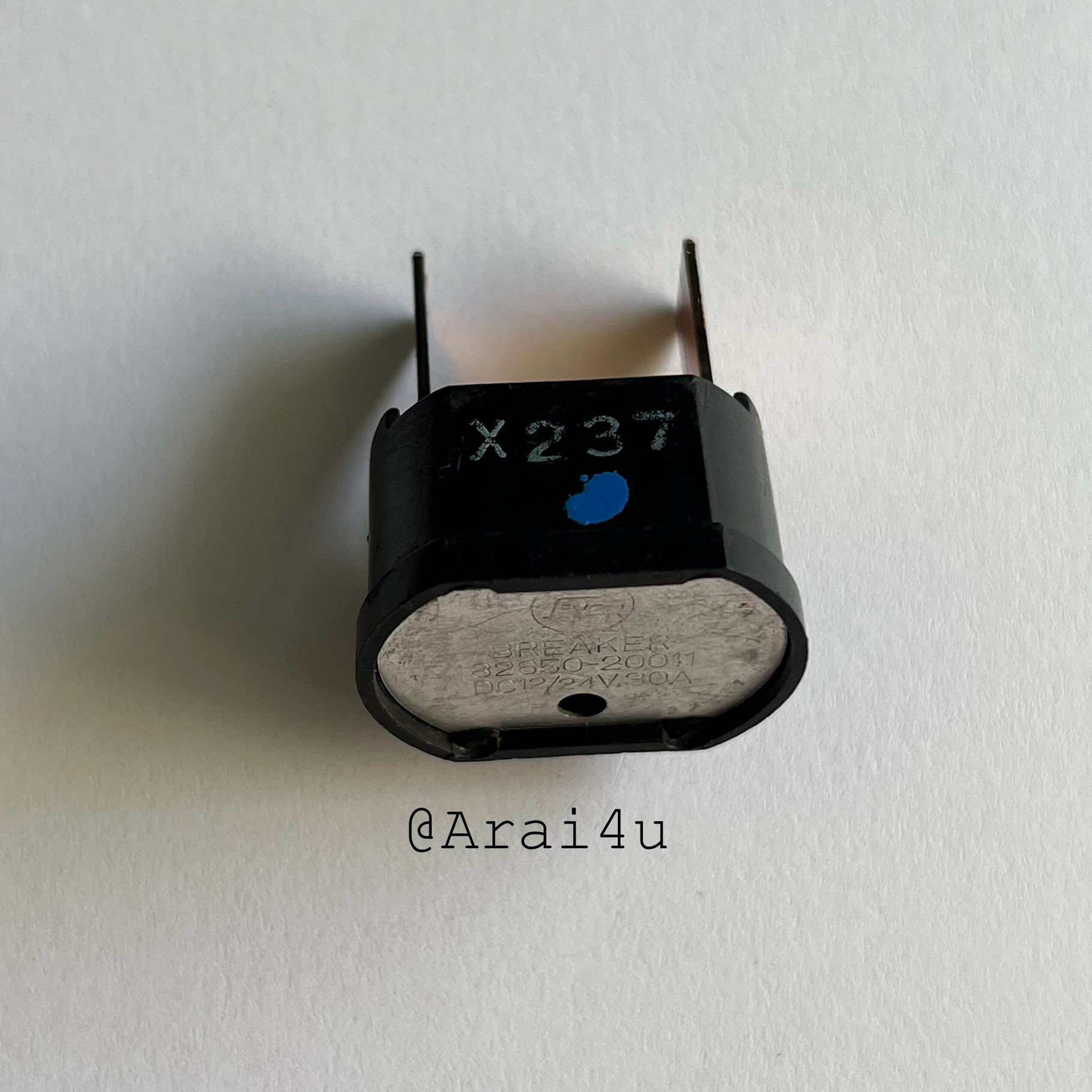 สวิทตัดไฟ LN10 (82650-20011) DC12/24V,30A