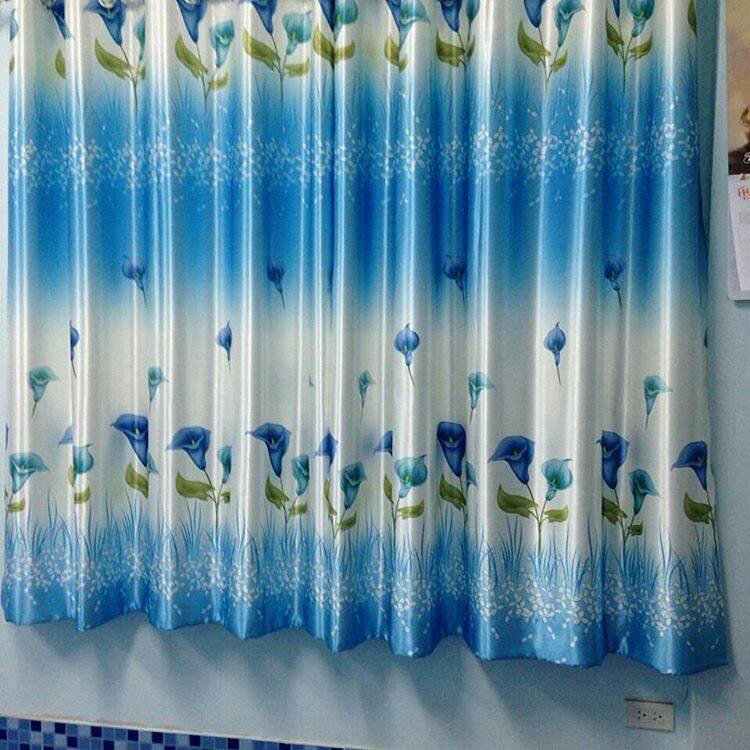 ผ้าม่านตาไก่ โทนสีฟ้าเข้ม ลายดอกไม้