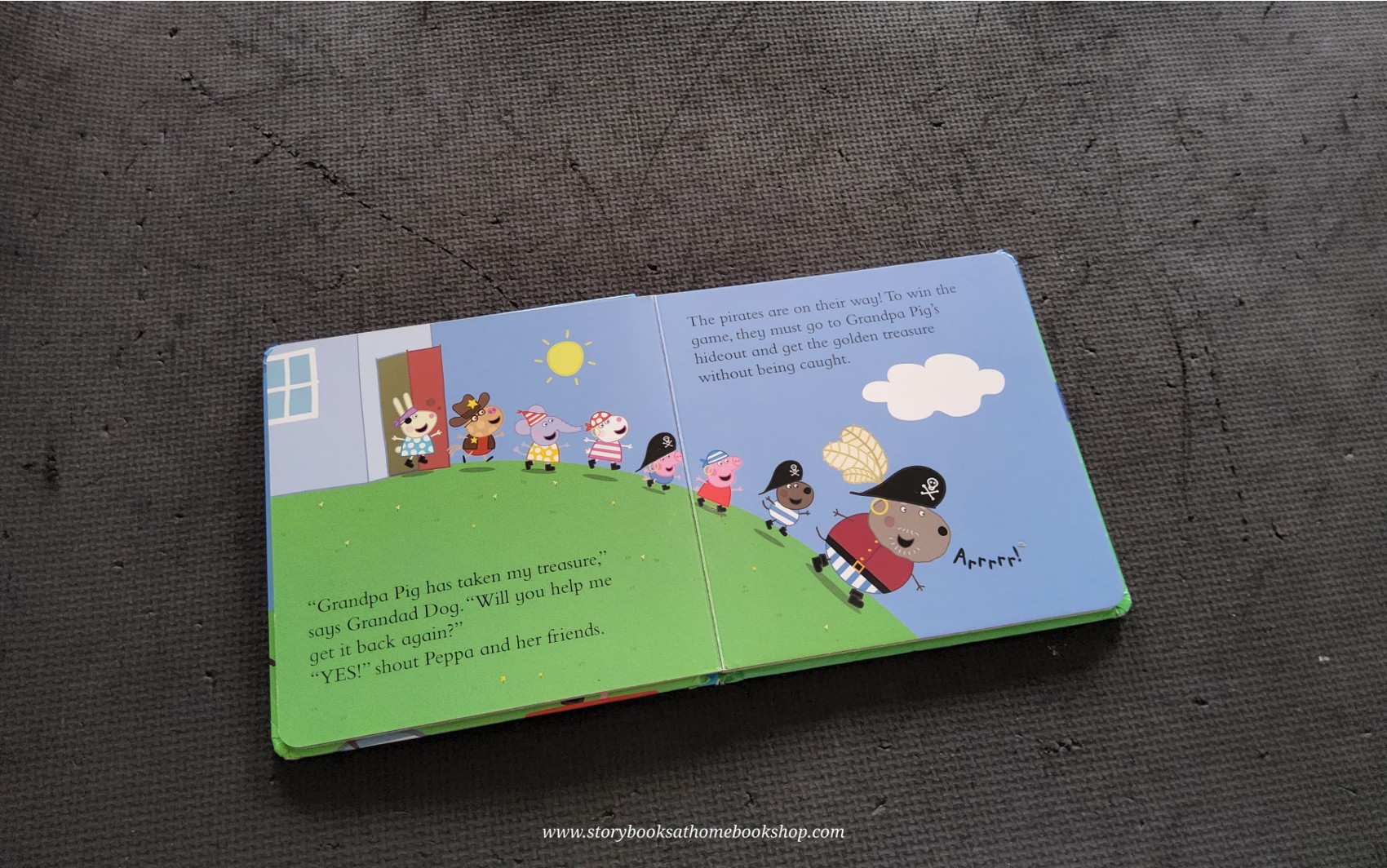 BOARD BOOK** 🍅🍅PEPPA PIG THE PIRATE