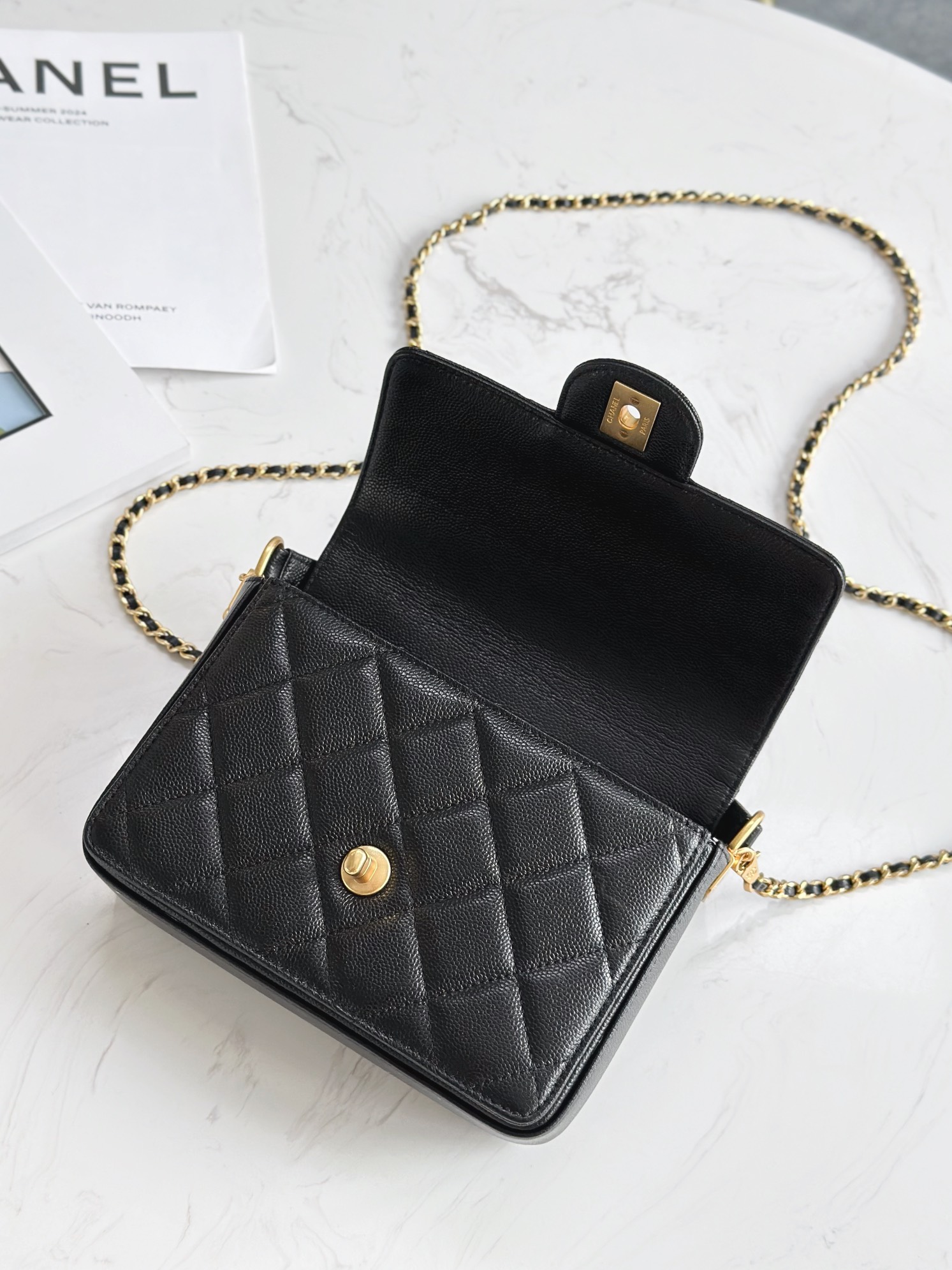 [Pre-order] Chanel Small Flap Bag With Top Handle Grained Shiny Calfskin & Gold-Tone Metal Black งาน VIP คุณภาพที่ดีที่สุด