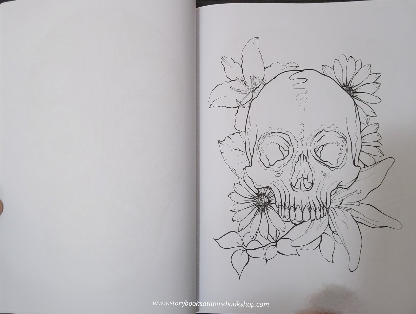 ACTIVITY BOOK** ♥️SUGAR SKULLS COLOURING BOOK