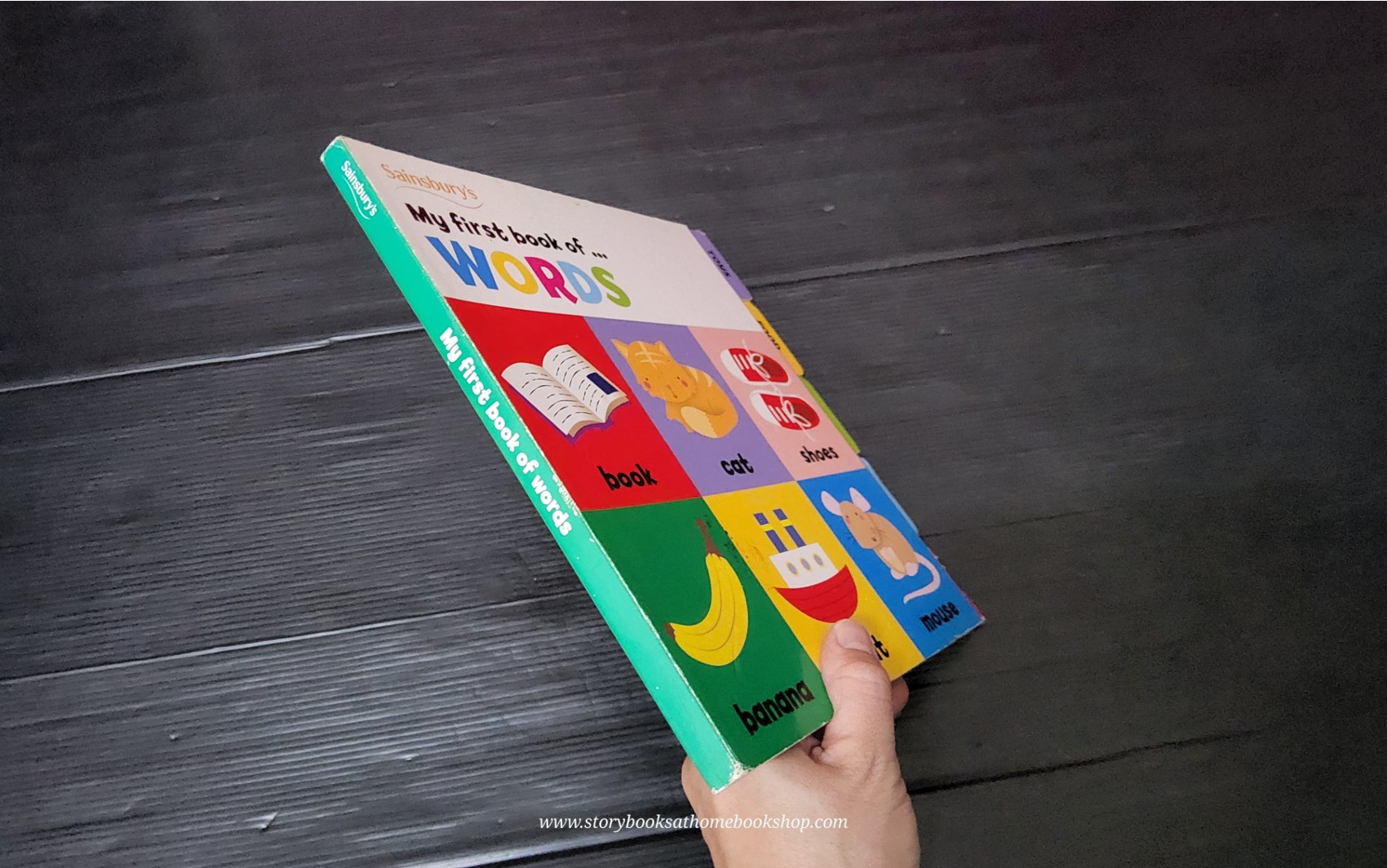 BOARD BOOK ** 🍅🍓MY FIRST BOOK OF WORDS