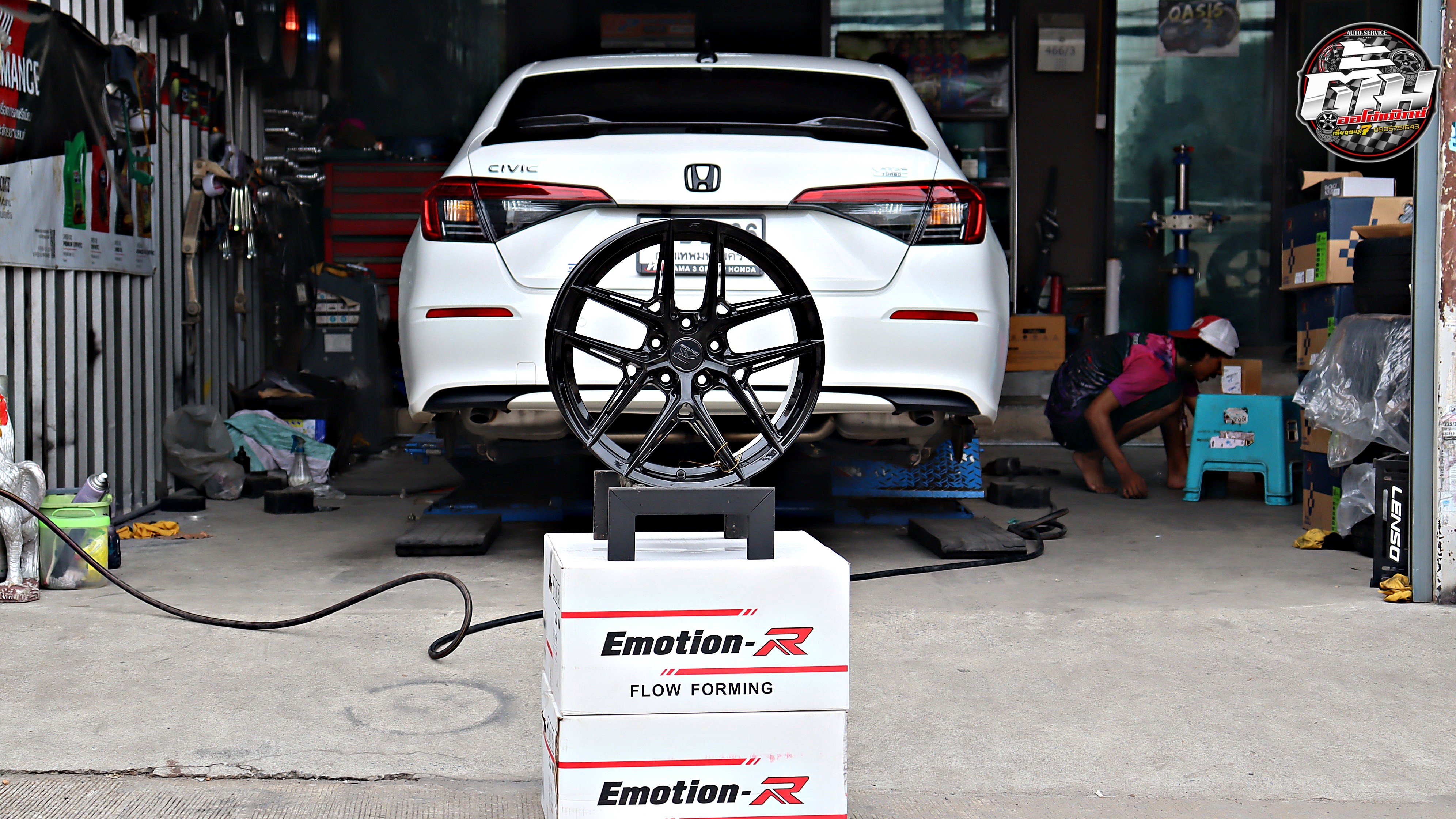 HONDA CIVIC FE เปลี่ยนล้อยาง EMOTION-R VS2 ขอบ18นิ้ว