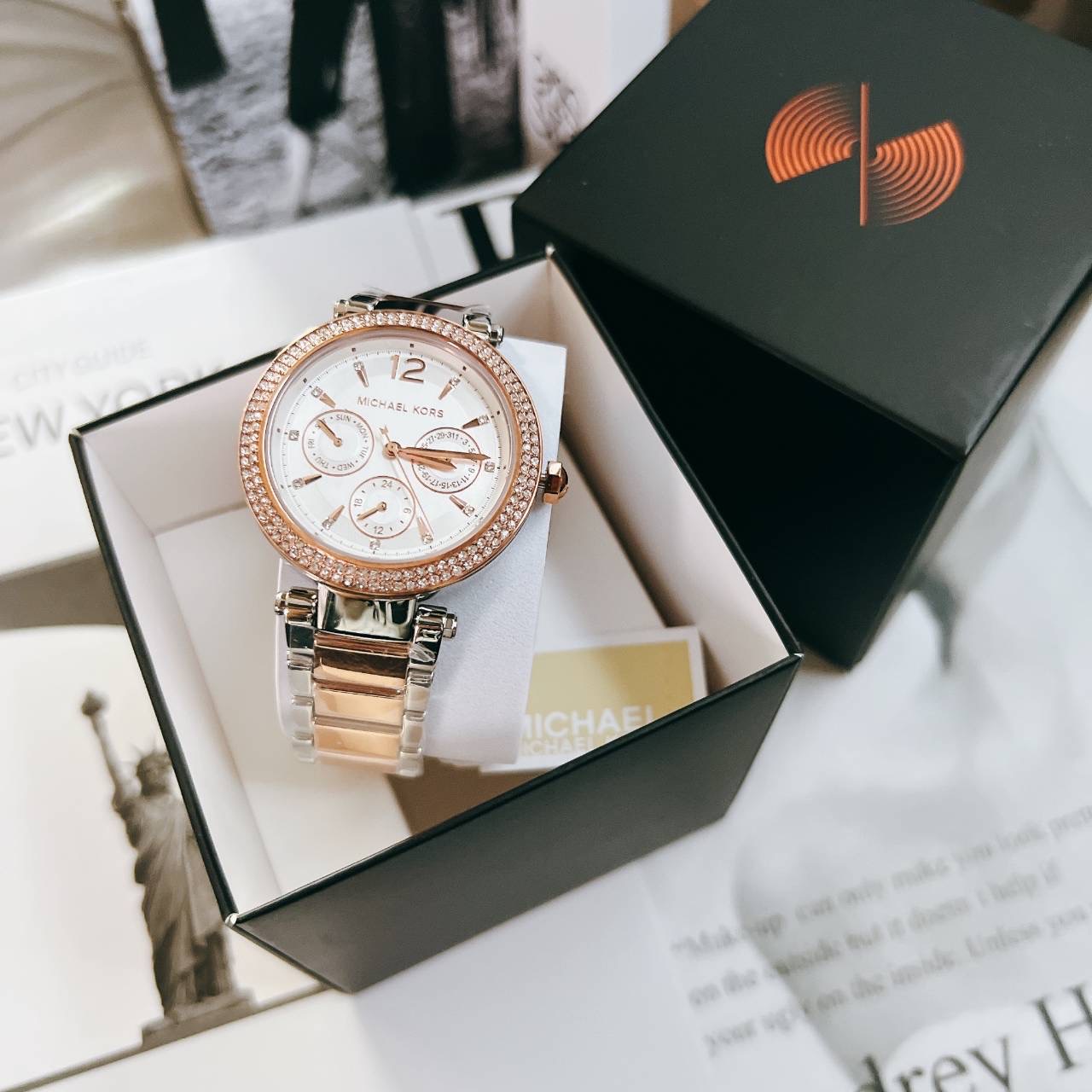 New Michael koes Women's Parker Multifunction Two-Tone Stainless Steel Watch กล่อง watch station