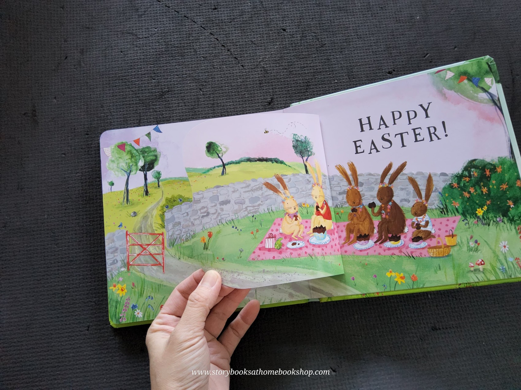 LIFT THE FLAP BOARD BOOK** 🍅🍓 FIVE LITTLE EASTER BUNNIES