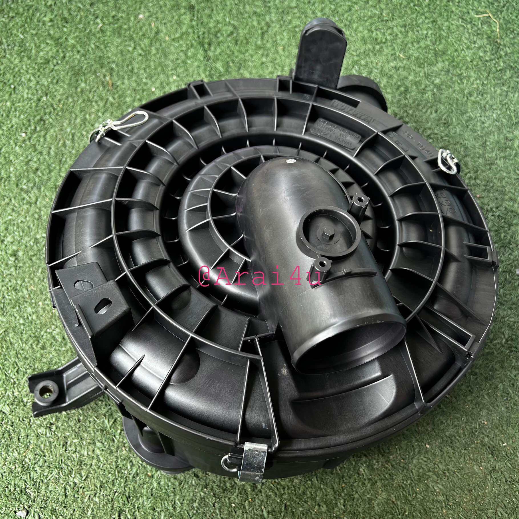 หม้อกรองอากาศทั้งลูก TOYOTA VIGO 2KD ปี05-2014 ไม่มีรูแอร์โฟร์ (17700-0C151)