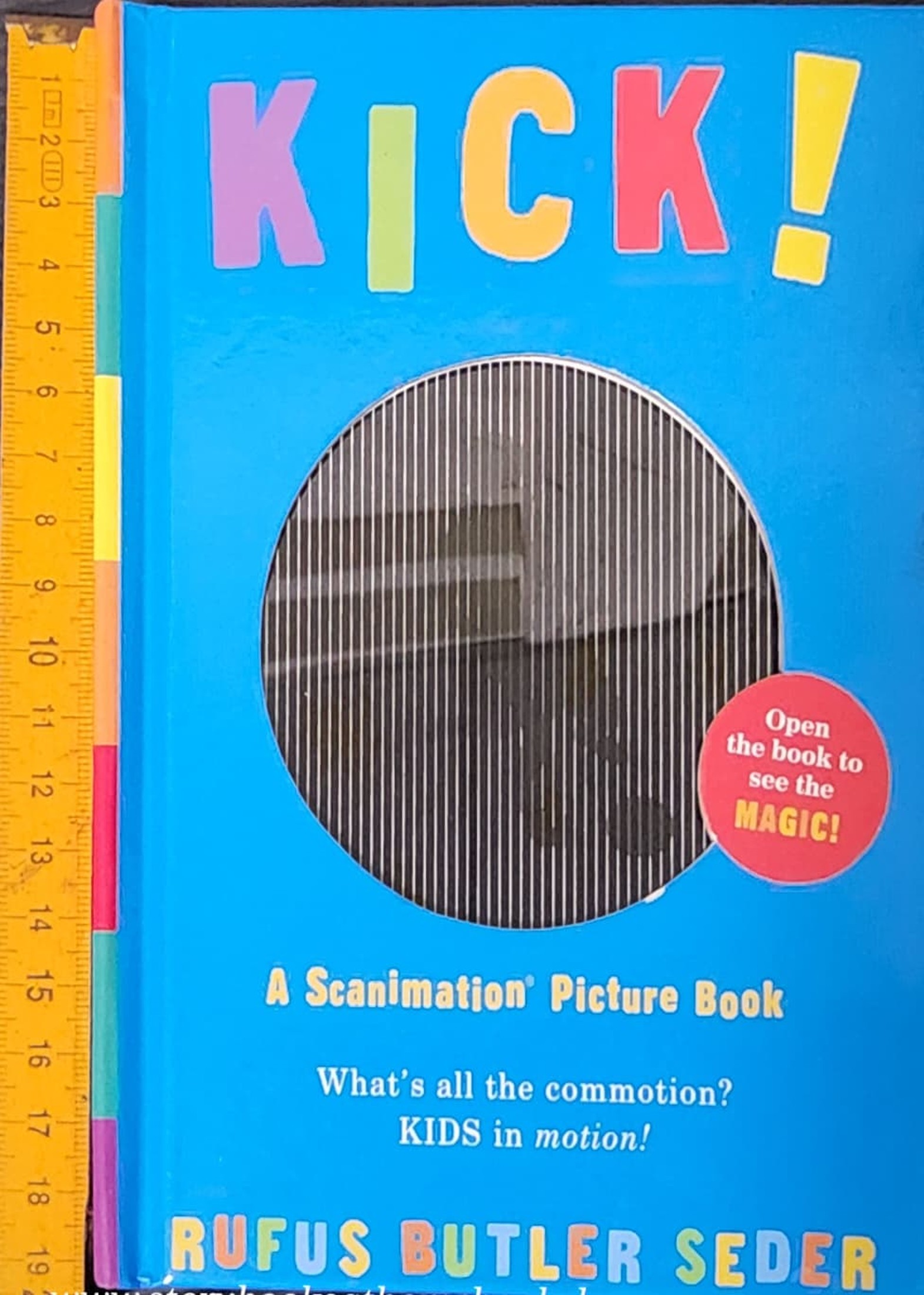 Scanimation' Picture Book** 🍅🍓KICK!