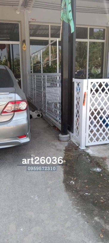 ติดตั้งรั้วบ้าน รั้วกัน รั้นหน้าบ้าน รั้นกำแพง