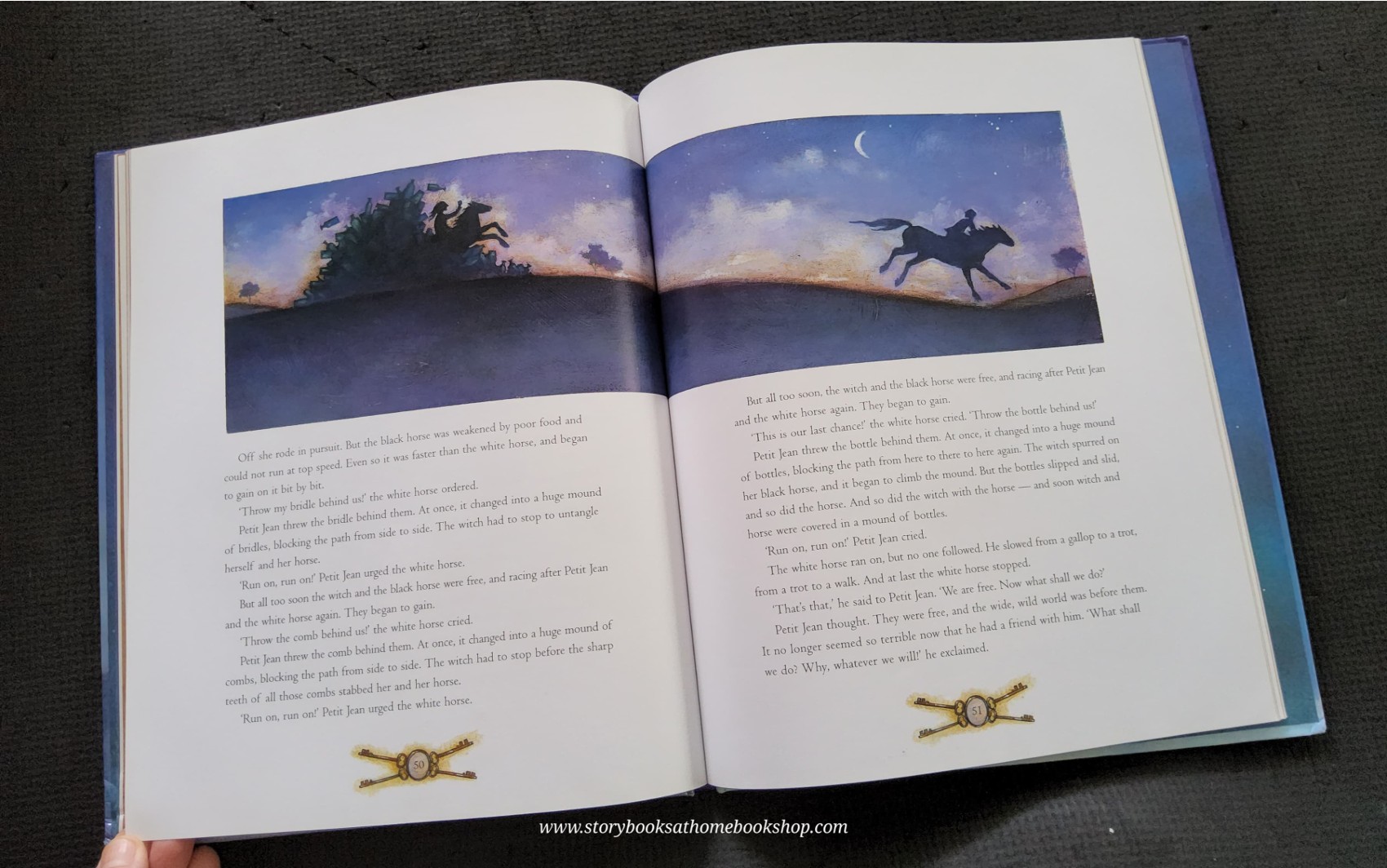 หนังสือนิทานปกแข็ง** 🍅🍓MAGIC HOOFBEATS FABULOUS HORSE TALES