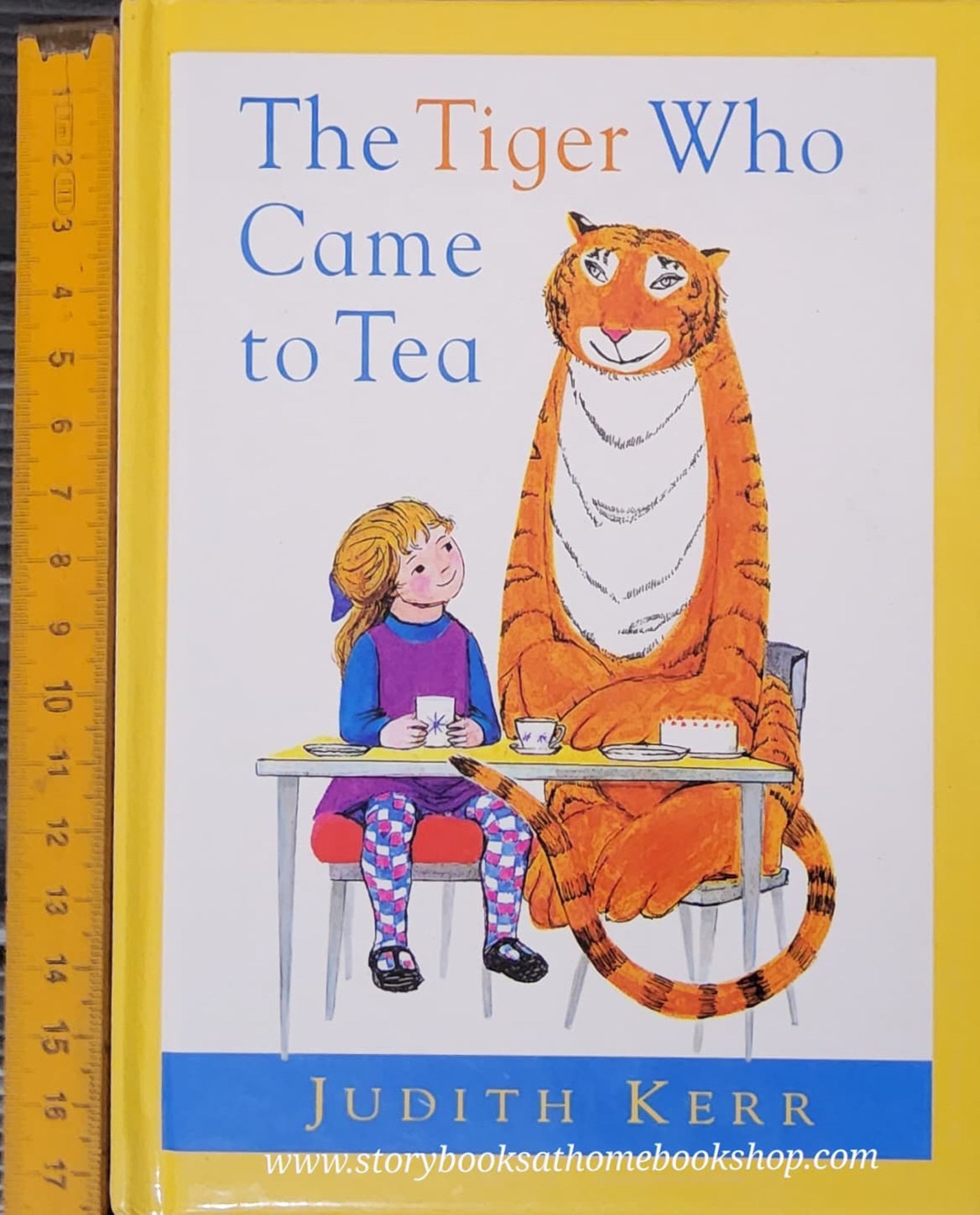หนังสือนิทานปกแข็ง** 🍅🍅THE TIGER WHO CAME TO TEA BY JUDITH KERR