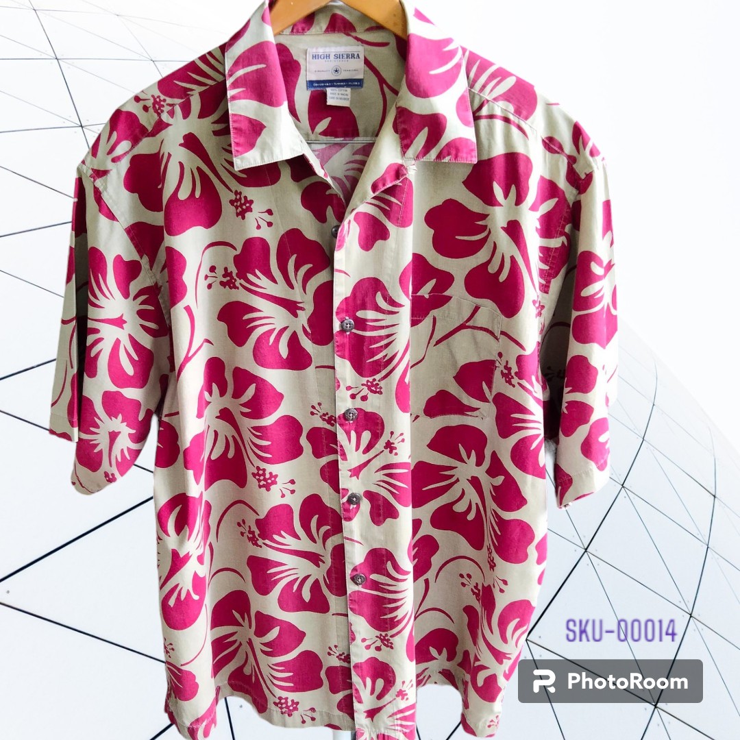 เสื้อฮาวายมือสอง ป้าย High Sierra ลายดอกไม้ ผ้า 100% Cotton กระดุมกะลา อก 27 ยาว 30 ราคา 250 บาท ค่าจัดส่งเหมา ๆ 30 บาท (สั่งกี่ตัวก็ได้)