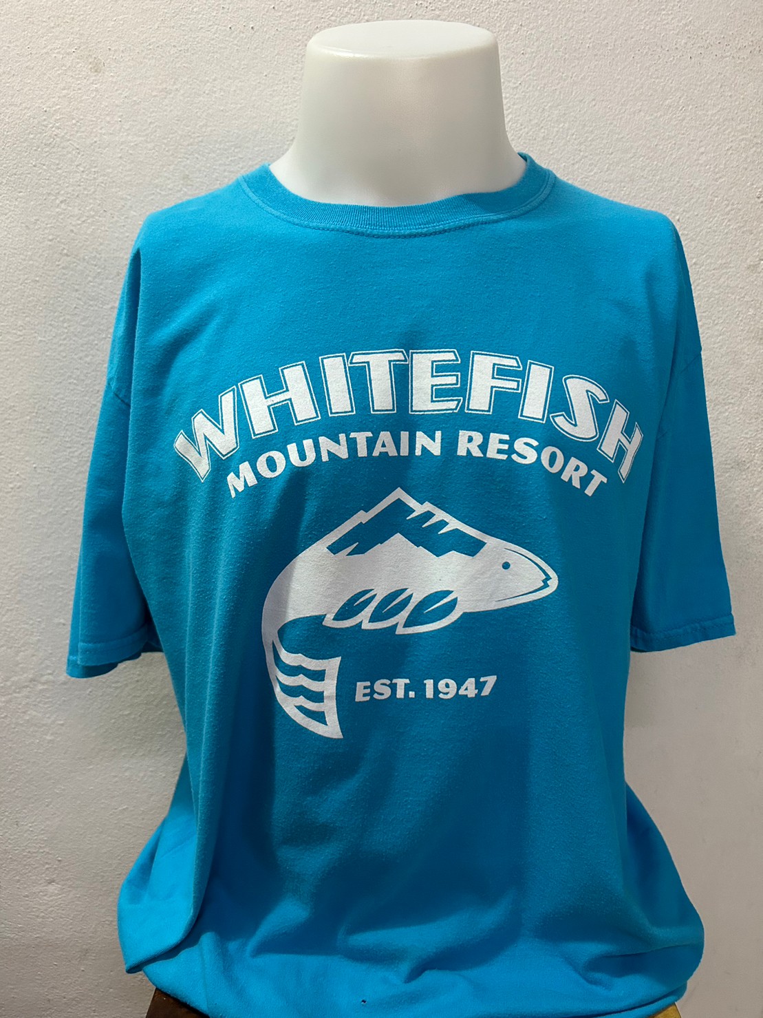 WHITEFISH ตำหนิรูมดด้านหน้า 1 รู ป้ายปั๊มคอ MV SPORT อก 22.5" ยาว 29" Made In Honduras 100% Cotton