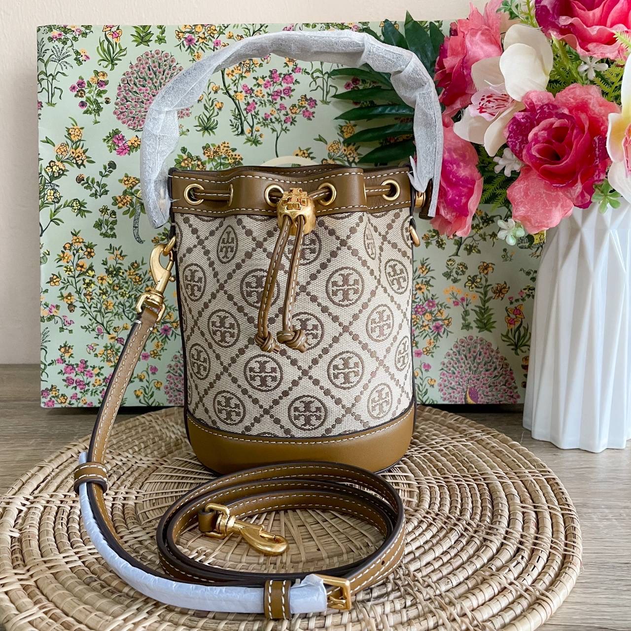 NEW TORY BURCH T MONOGRAM JACQUARD MINI BUCKET BAG