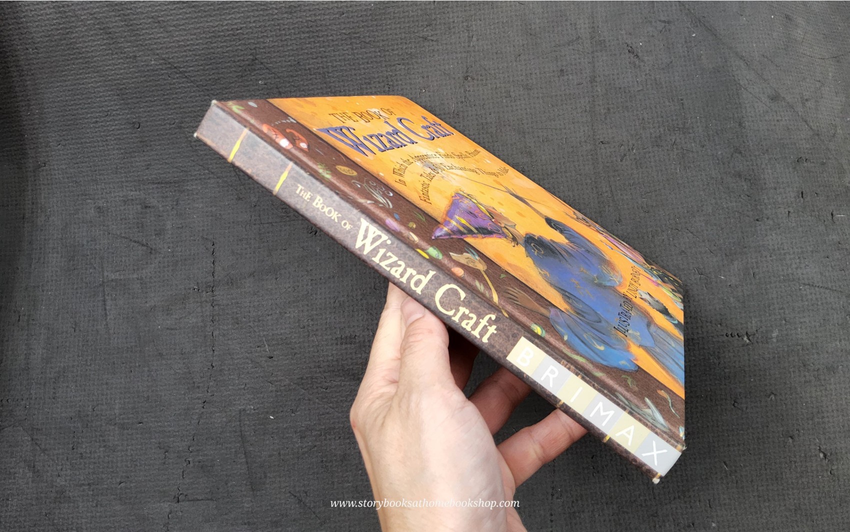 หนังสือนิทานปกแข็ง** 🍅THE BOOK OF WIZARD CRAFT