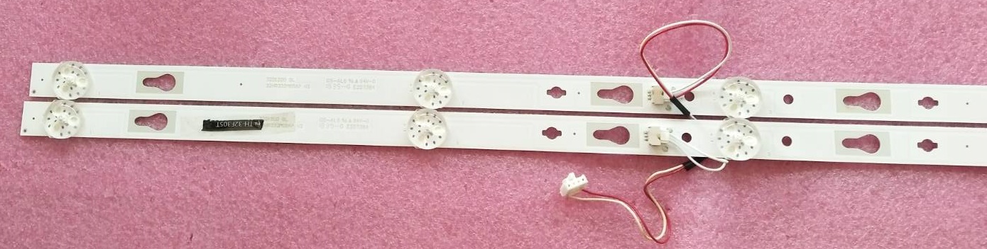หลอดแบ็คไลท์ทีวี ทีซีแอล TCL ของแท้มือสองพร้อมใช้งาน ใช้กับรุ่น TH-32F305T