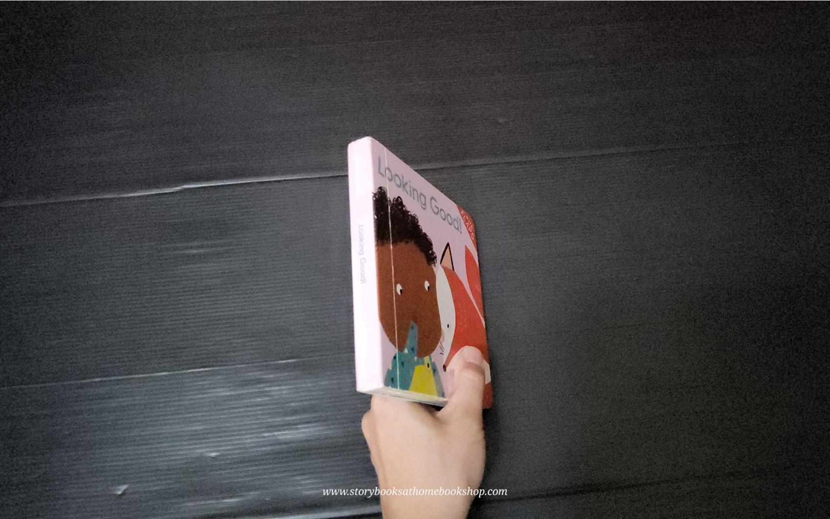 FLAP BOARD BOOK** ♥️LOOKING GOOD!