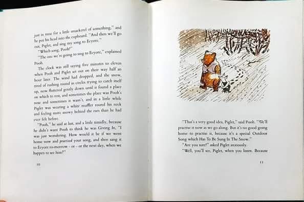 หนังสือนิทานปกแข็ง ** 🍅🍓 A.A MILNE THE POOH STORYBOOK