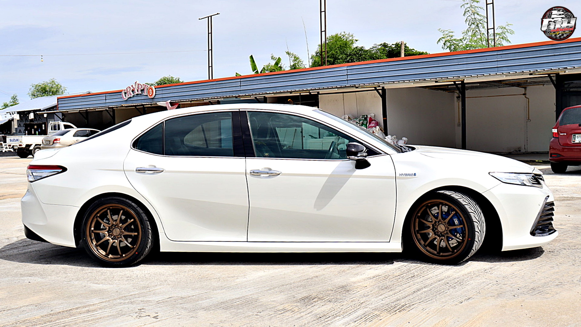TOYOTA CAMRY เปลี่ยนยาง YOKOHAMA ADVAN Neova AD08 RS 225/40R18 88W