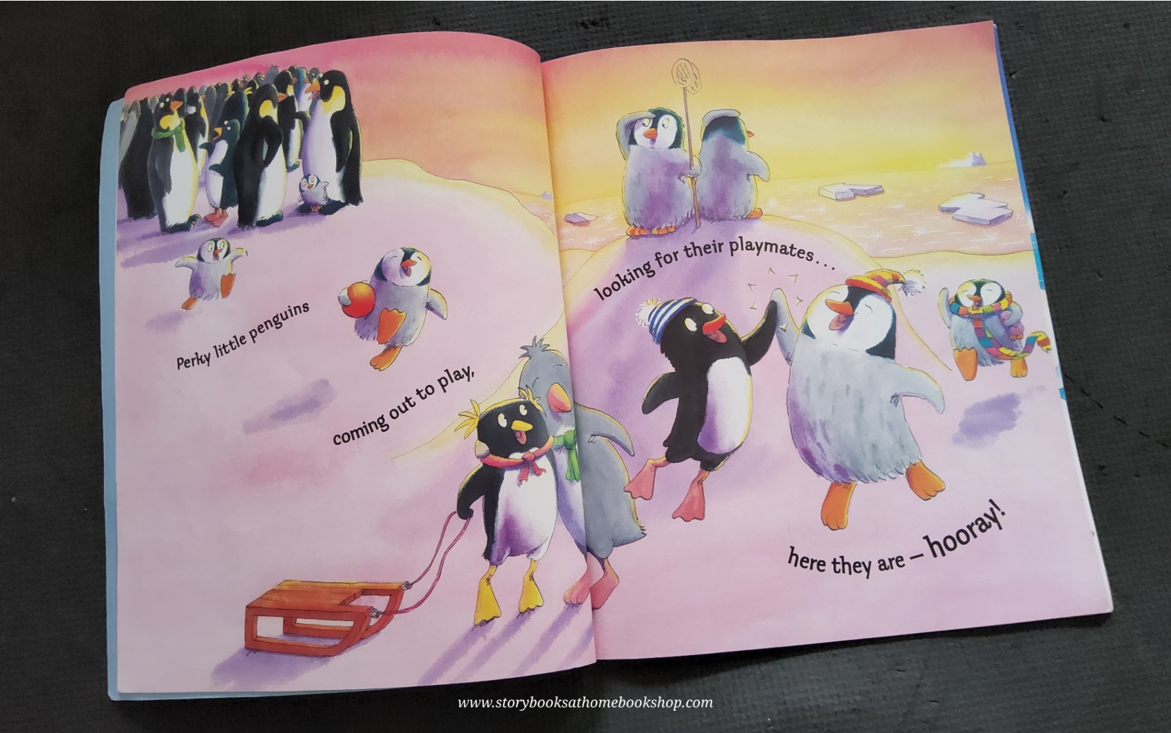 หนังสือนิทานปกอ่อน ** 🍅🍓 PERKY LITTLE PENGUINS