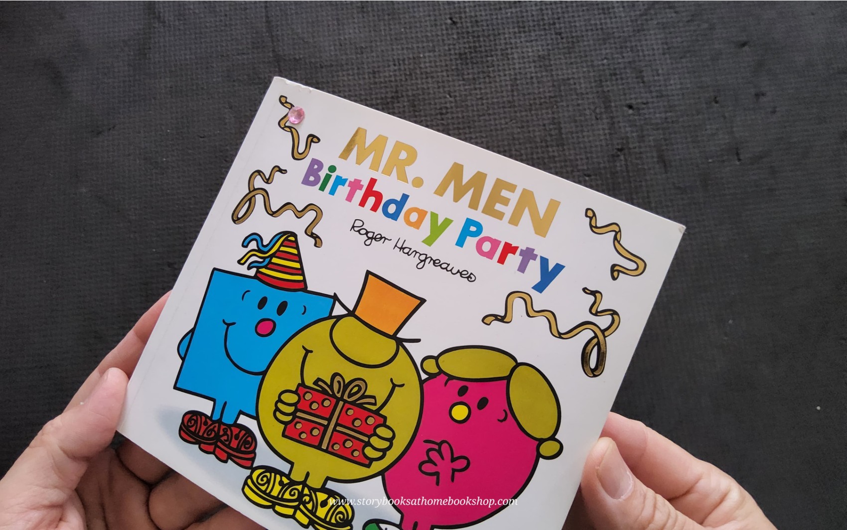 หนังสือ Bestseller Small book** **หนังสือนิทานปกอ่อน** 👉LITTLE MISS&MR.MEN👍 🍅🍅MR.MEN BIRTHDAY PARTY by Roger Hargreaues