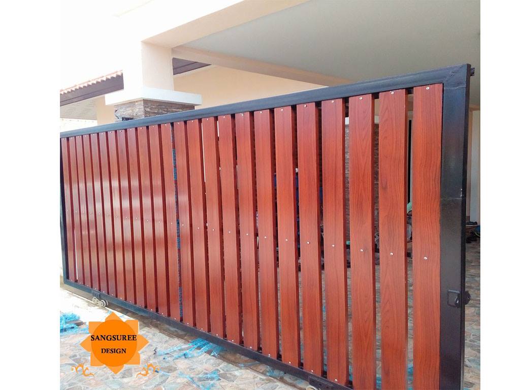 รั้วหน้าบ้าน