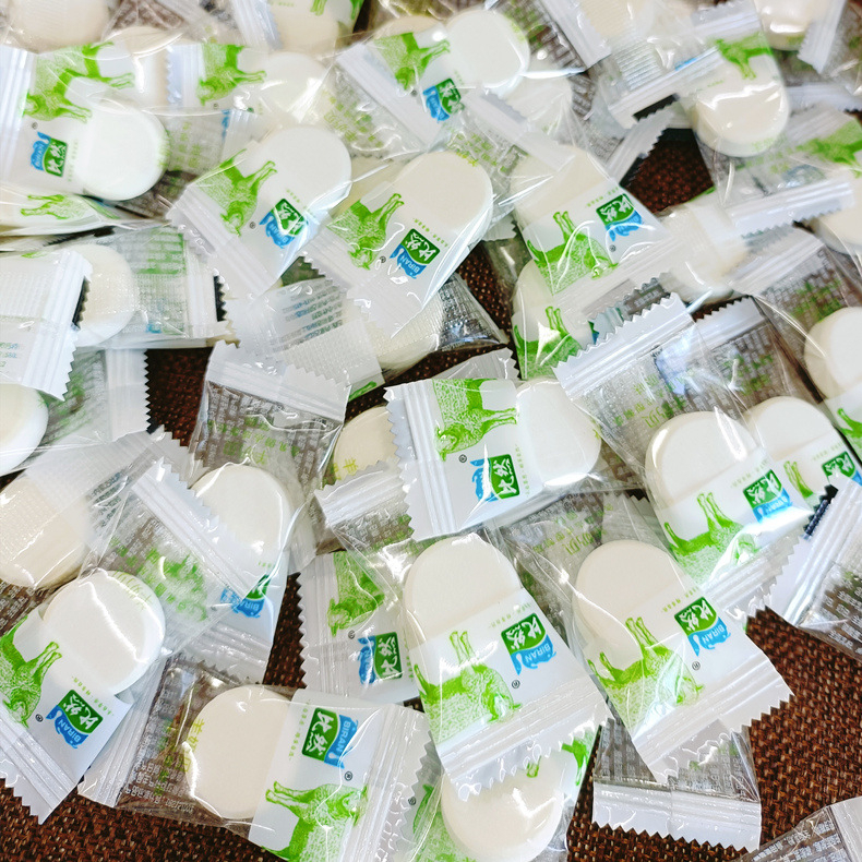 นมแพะแท้อัดเม็ด นมอัดเม็ด หวานน้อย นำเข้าจากมองโกเลีย 118g Goat milk tablets