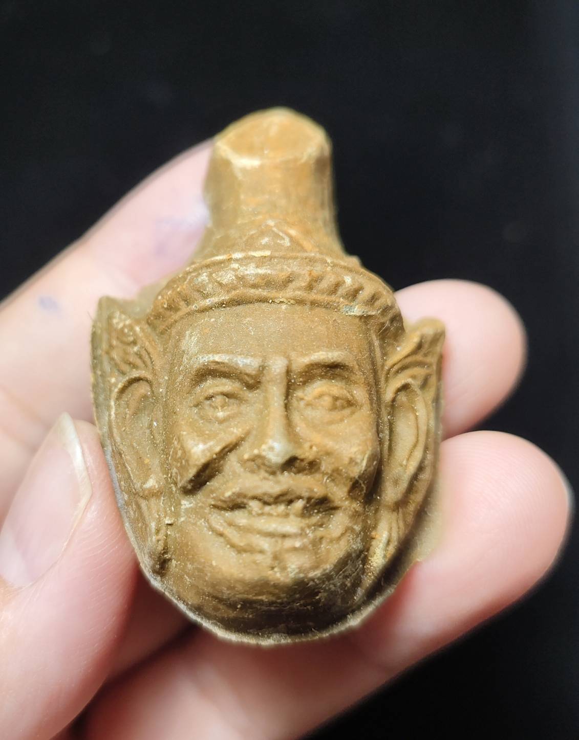 เศียรพ่อแก่ บรมครูแห่งสรรพวิชา (หลังฝังตะกรุดทองเหลือง) พระมหาวารินทร์ วัดสันต้นหมื้อ จ.เชียงใหม่