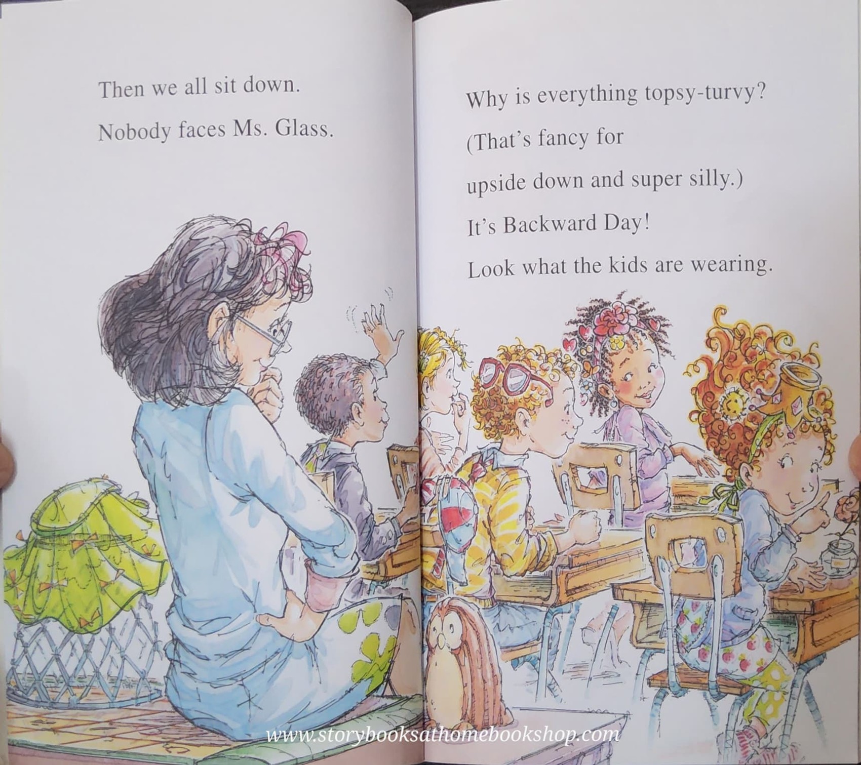 หนังสือนิทานปกอ่อน** 🍅I CAN READ BEGINNING 1:FANCY NANCY IT'S BACKWARD DAY!