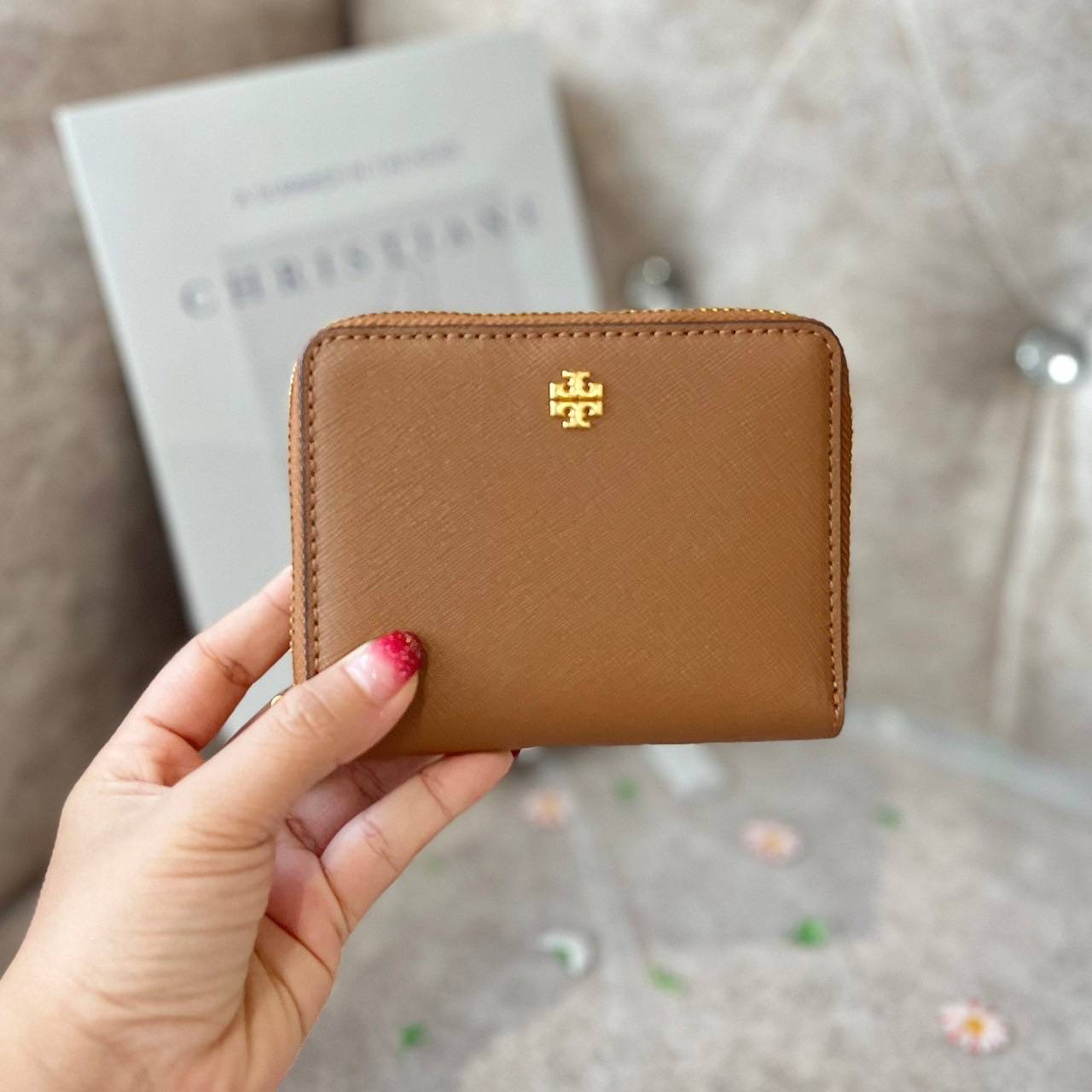 New TORY BURCH EMERSON MEDIUM WALLET