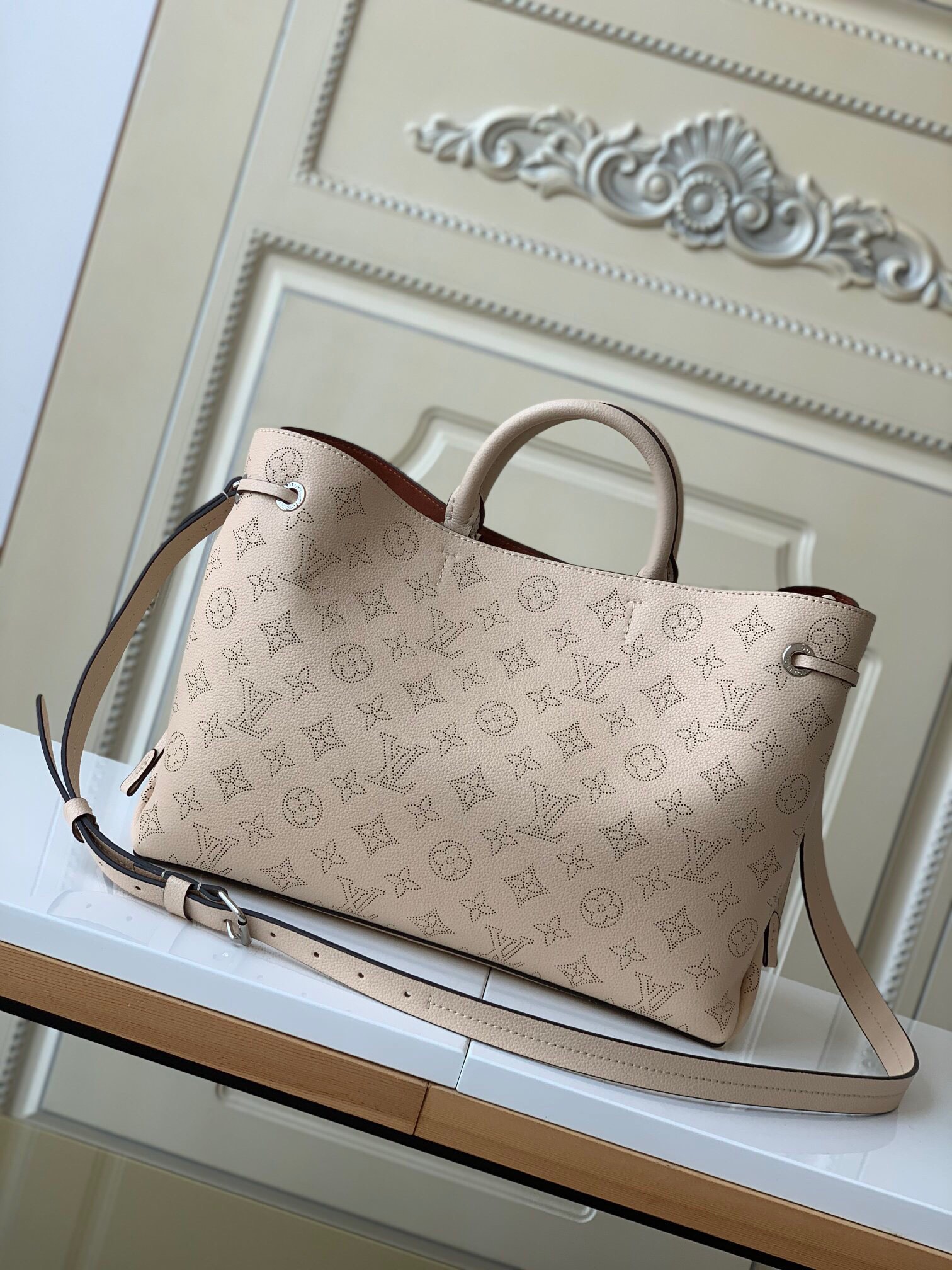 [Pre-order] LOUIS VUITTON Bella 2way shoulder Tote Calfskin Bag M59201 ...- งานคุณภาพเกรด VIP ที่ดีที่สุด