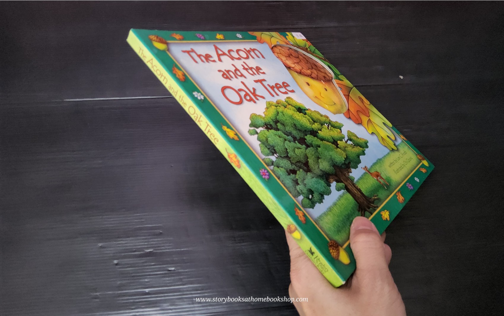 หนังสือนิทานปกแข็ง** 🍅🍅THE ACORN AND THE OAK TREE