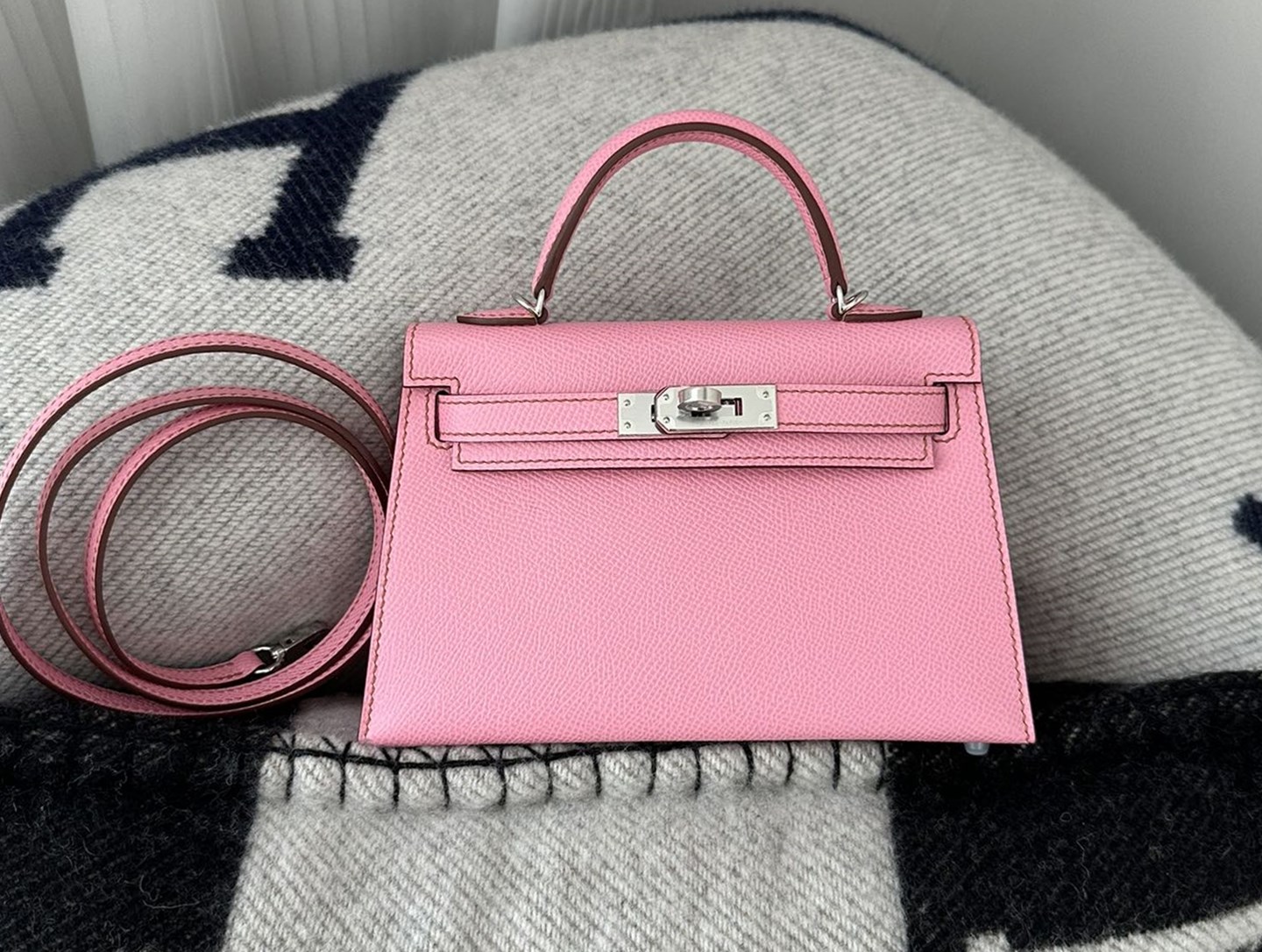 [Pre-order] Hermes Mini Kelly 5P Bubblegum Pink Epsom Palladium Hardware Full handmade 100% คุณภาพ VIP เกรดดีที่สุด