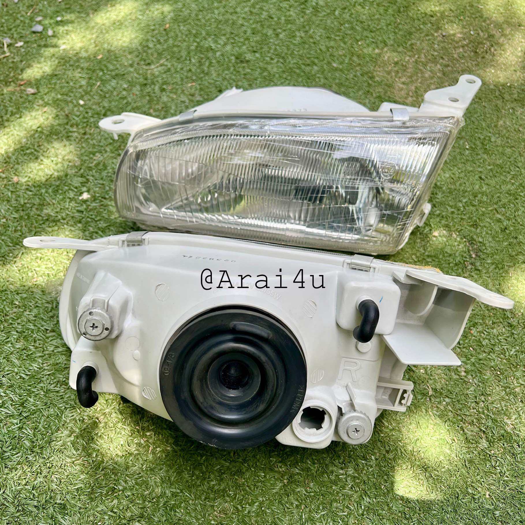 DEPO ไฟหน้า TOYOTA AE110,AE111 ปี95-98 RH/LH คู่ละ (212-1164L,R)