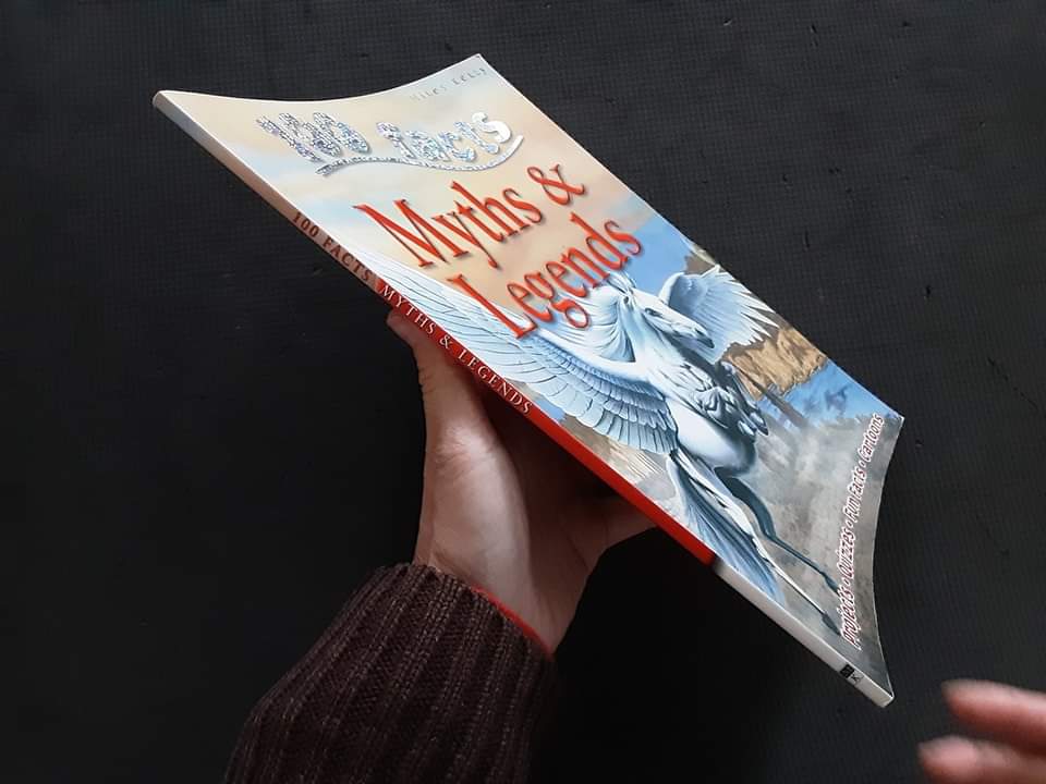 หนังสือนิทานปกอ่อน** 🍓🍓 100 FACTS MYTHS&LEGENDS