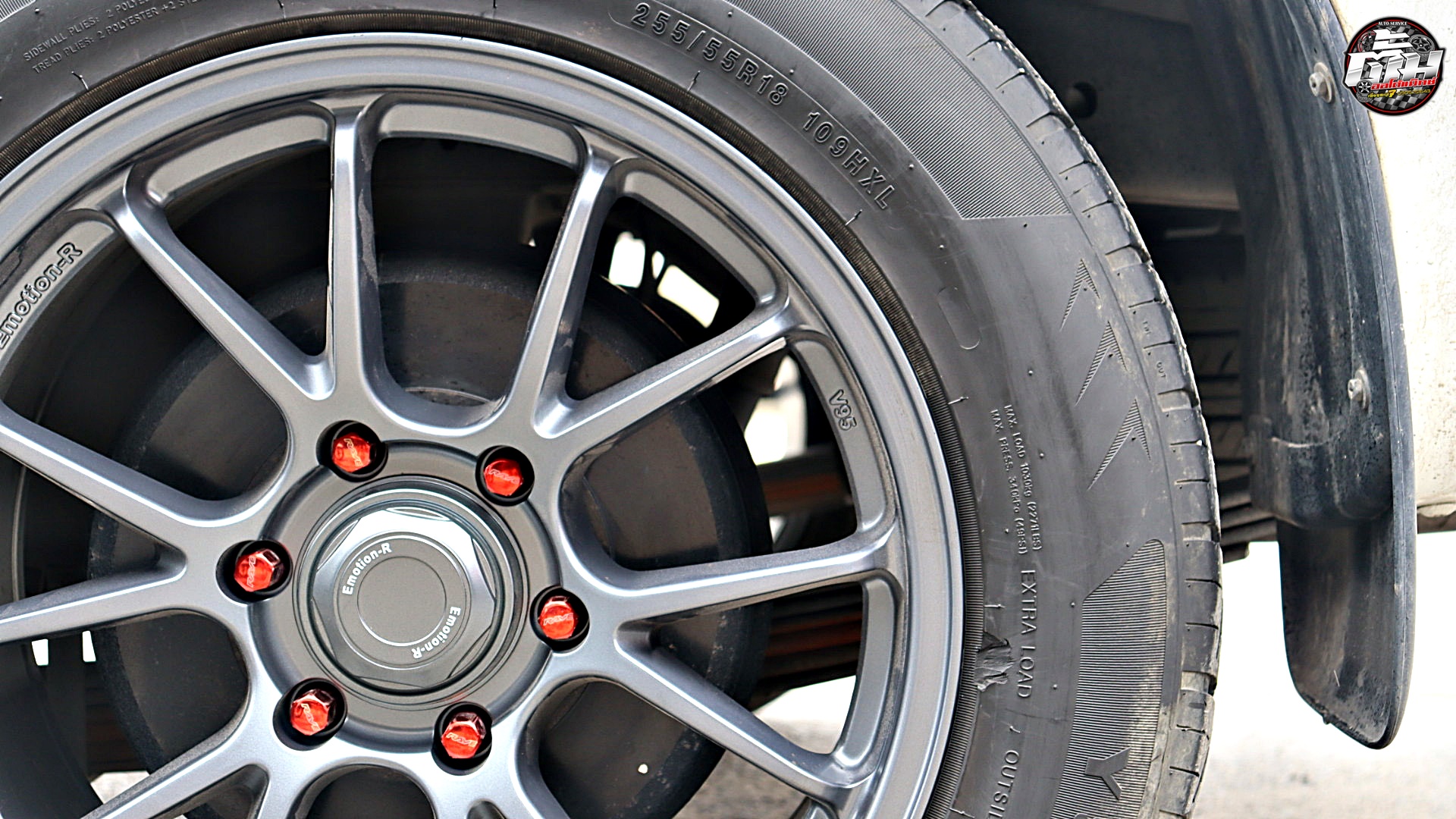 ISUZU หัวเดี่ยว เปลี่ยนล้อแม็กซ์ EMOTION-R V95 ขอบ18นิ้ว