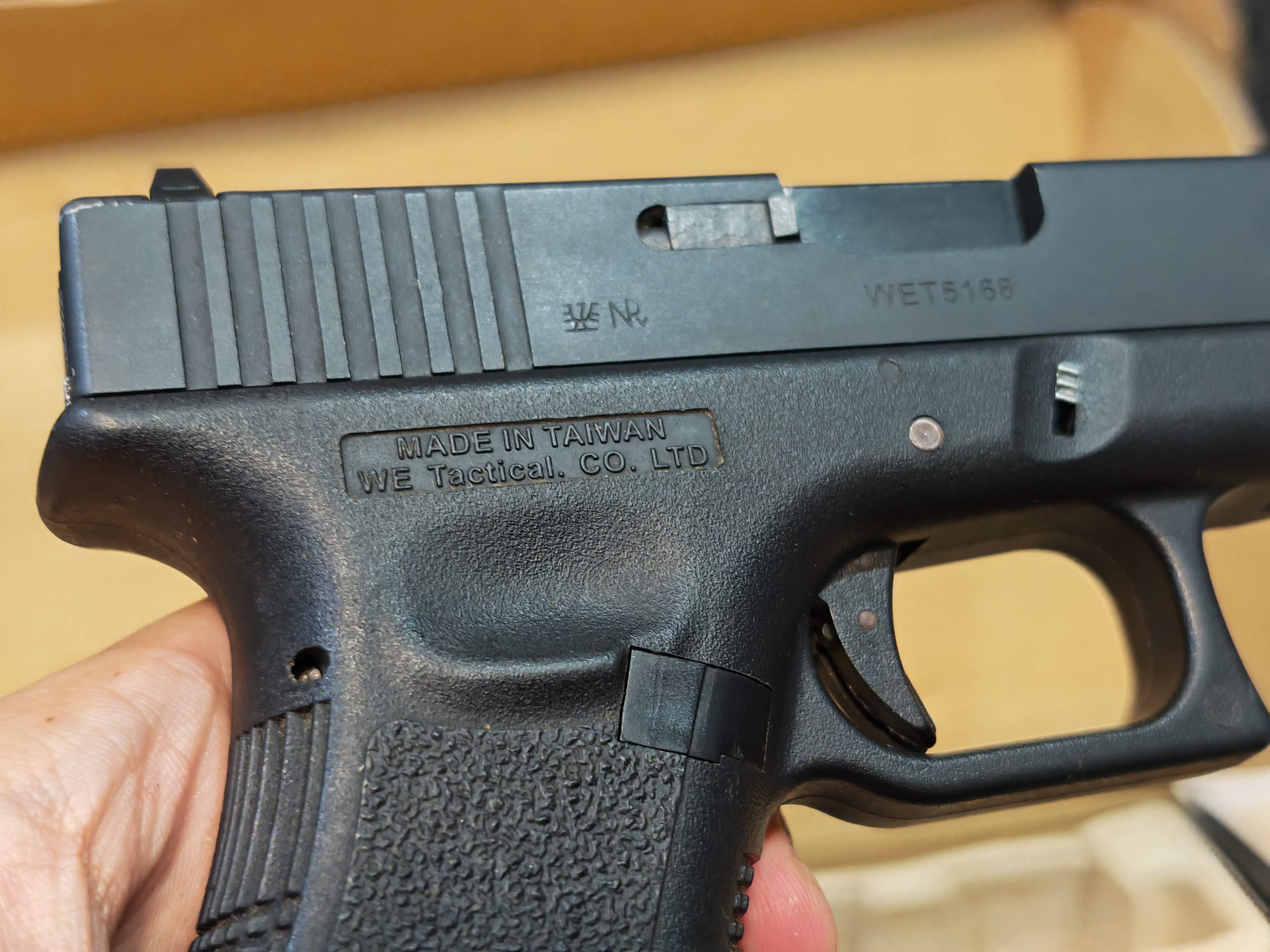WE G18C Glock18C Gen3 Full-Auto ไต้หวัน GBB BB Gun บีบีกัน แบบแก๊ส ปืนอัดลม Airsoft Gun มือสอง