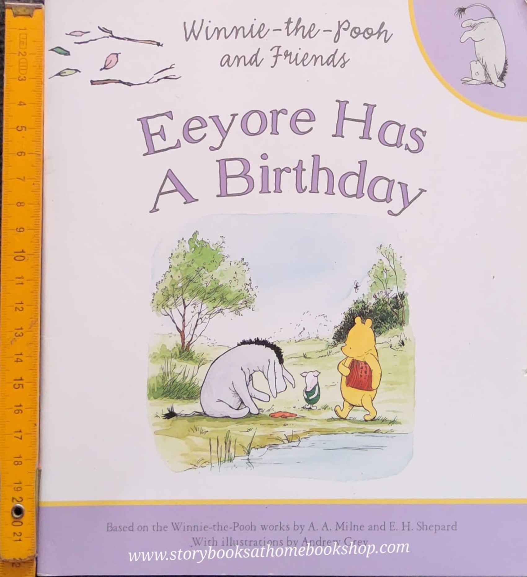 หนังสือนิทานปกอ่อน** 🍅🍓WINNIE-THE-POOH AND FRIENDS: EEYORE HAS A BIRTHDAY