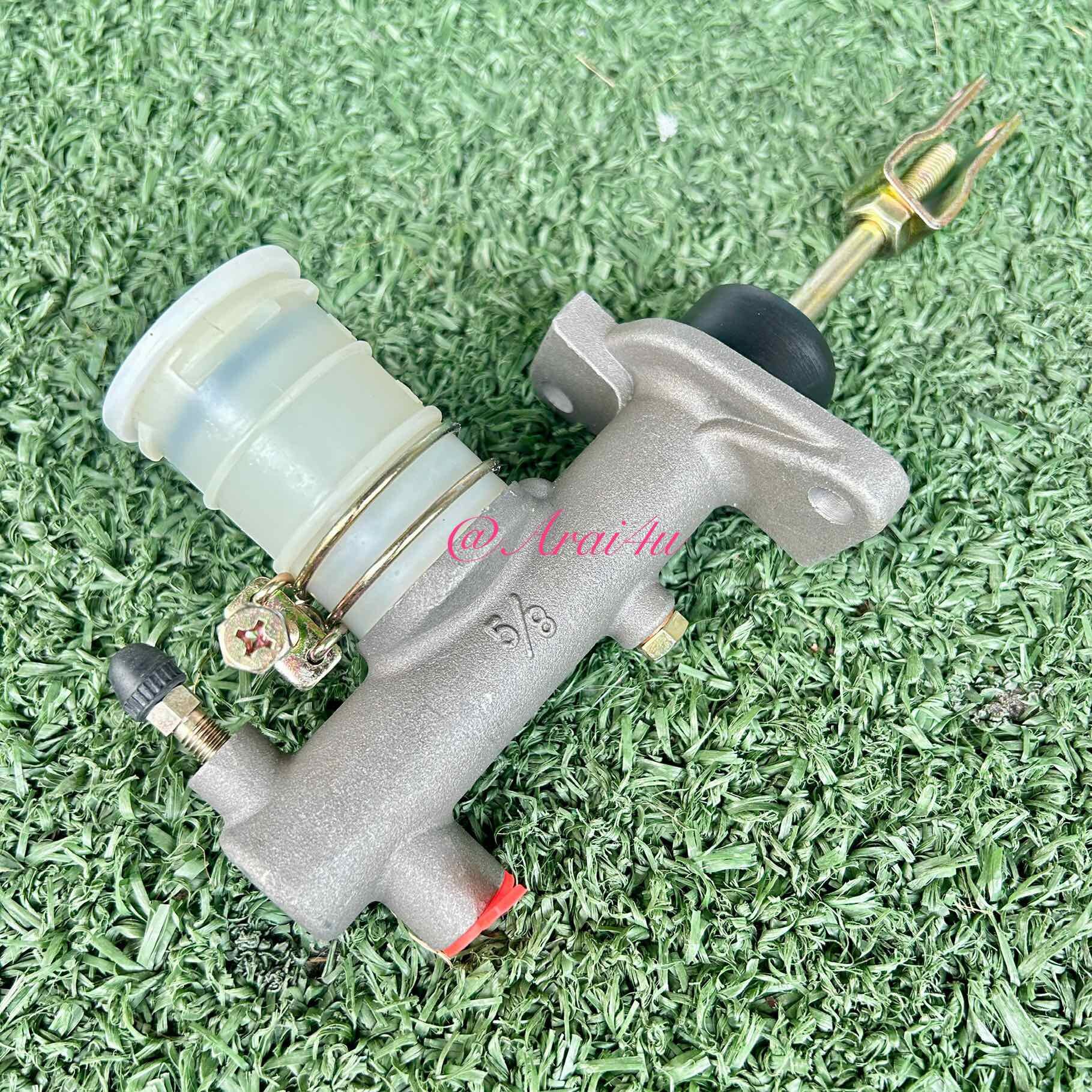 ปั้มครัชบน NISSAN CEFIRO A31 2.0 5/8