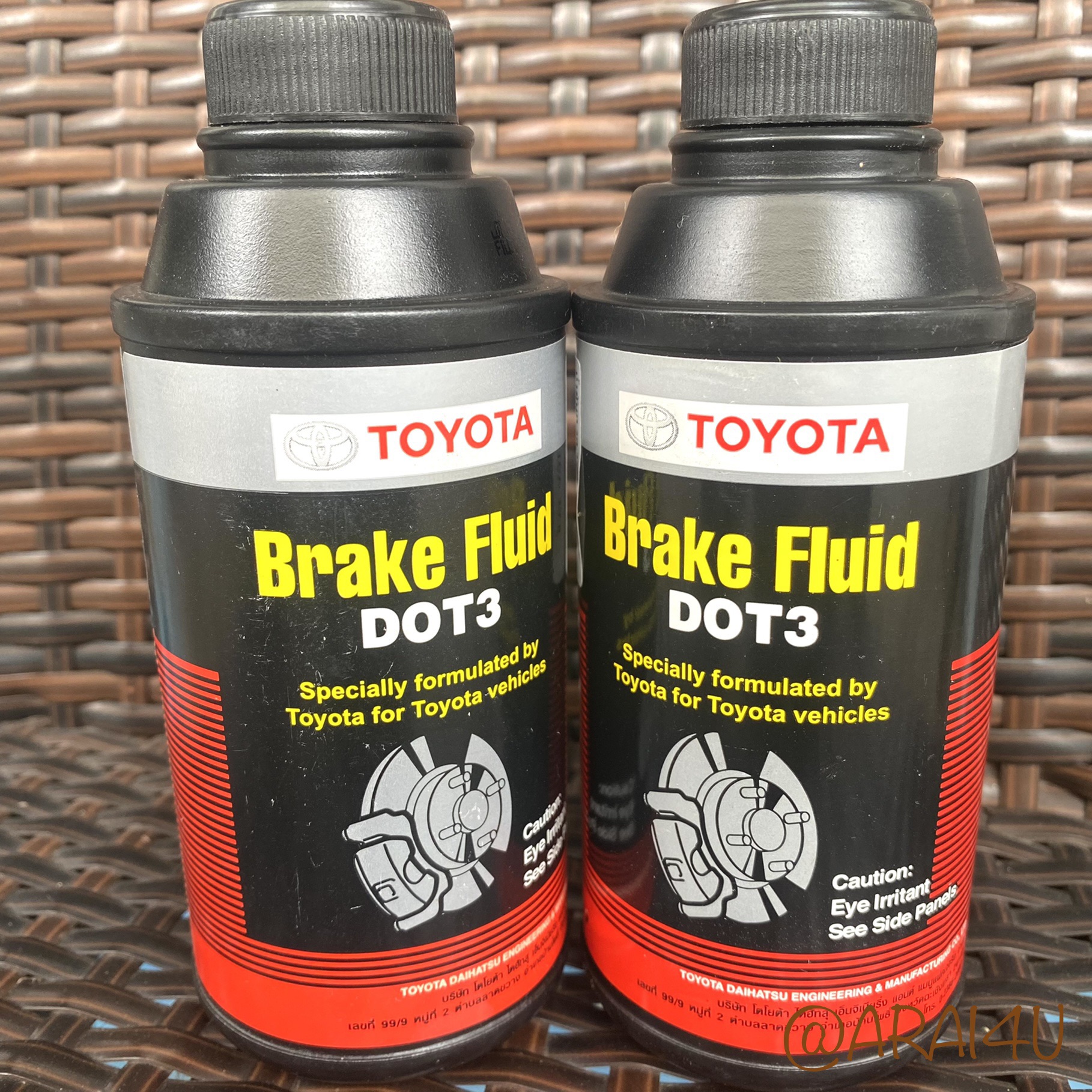 น้ำมันเบรค TOYOTA DOT3 แท้ (ราคาแพ็ค2 ขวด 3 ขวด 4ขวด)