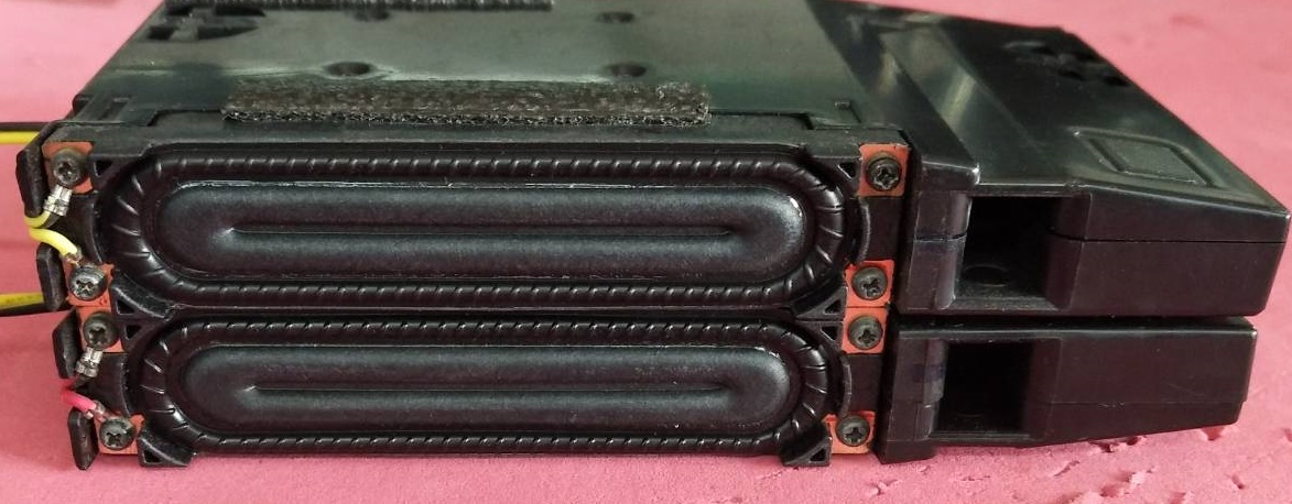 กล่องลำโพงซัมซุง SAMSUNG มือสองเปลี่ยนใส่ดอกลำโพงใหม่โรงงานแล้ว รุ่น BN96-25568A (6โอมห์/10วัตต์) ใช้กับรุ่นHG32AB670BW UA32F4000AR UA32F4100AR UA32F4105AR UA32F4500AR UA32F4510AR UA32H4500AK