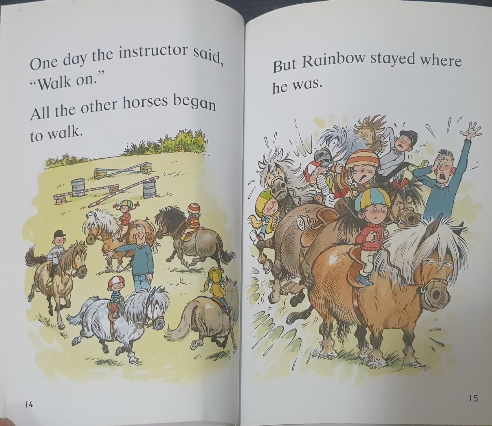 หนังสือนิทานปกแข็ง ** 🍅🍓READ WITH LADYBIRD:L2 BOOK 4 WHOOPS,THERE GO MY TROUSERS!