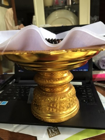 ประคำแก่นมะขามเส้นนี้ เป็นเส้นที่อยู่บนคอสริระทิพย์ของหลวงปู่ครูบาเจ้าชัยยะวงศา