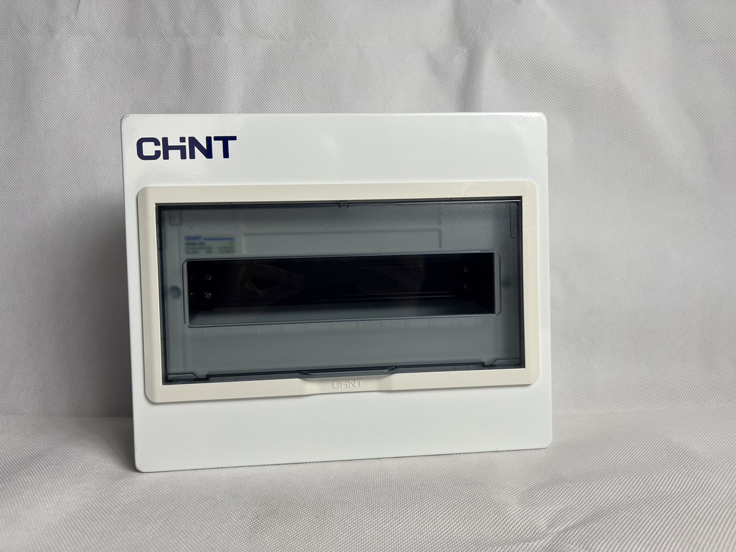 ตู้ควบคุมไฟ ตู้คอนซูมเมอร์ยูนิต Consumer Unit ตู้เปล่า 12 ช่อง รุ่น NX30-12S