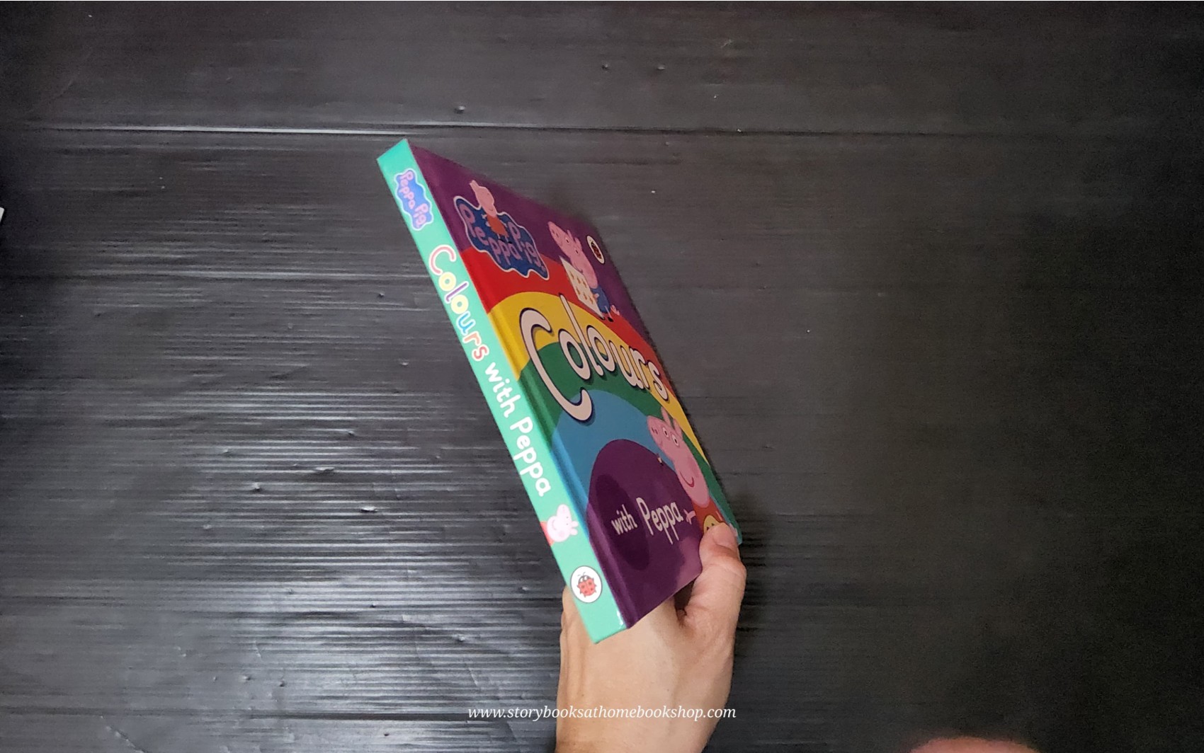 BOARD BOOK** 🍅🍓PEPPA PIG COLOURS WITH PEPPA