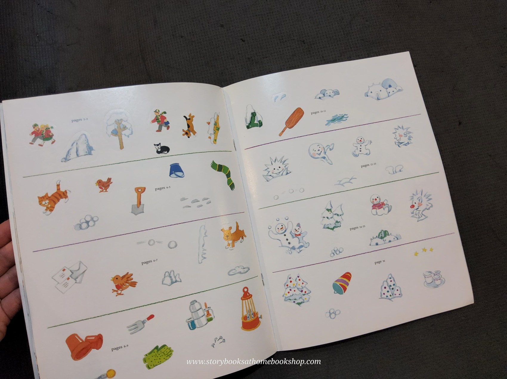 หนังสือนิทานปกอ่อน** 🍅THE SNOWMAN THEY TRIED TO BAN WITH STICKERS♥️♥️