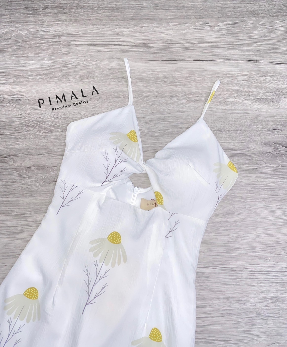 Maxi dressเดรสยาวสายเดี่ยวผูกโบว์ด้านหลังสายปรับได้