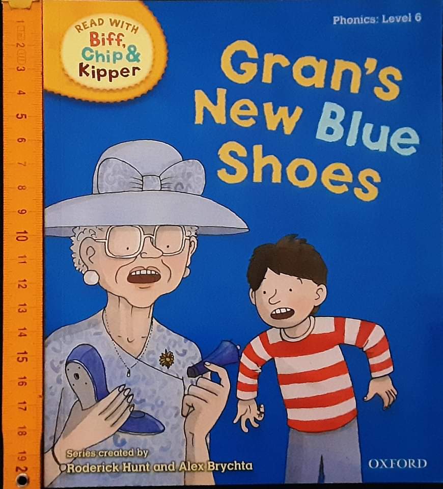 หนังสือนิทานปกอ่อน** 🍅🍅READ WITH BIFF,CHIP&KIPPER:GRAN'S NEW BLUE SHOES PHONICS LEVEL6