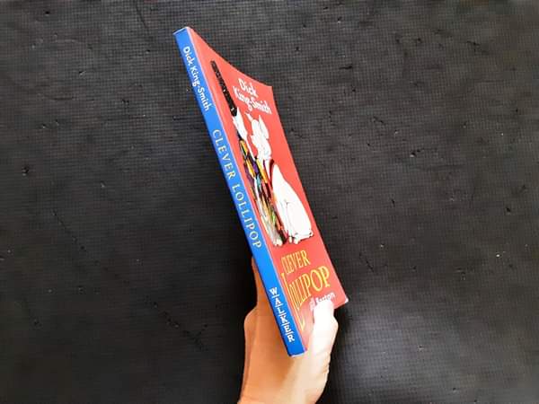 วรรณกรรมเยาวชน ภาษาอังกฤษ อ่านนอกเวลา CLVER LOLLOPOP BY DICK KING-SMITH/สภาพ 85-90%