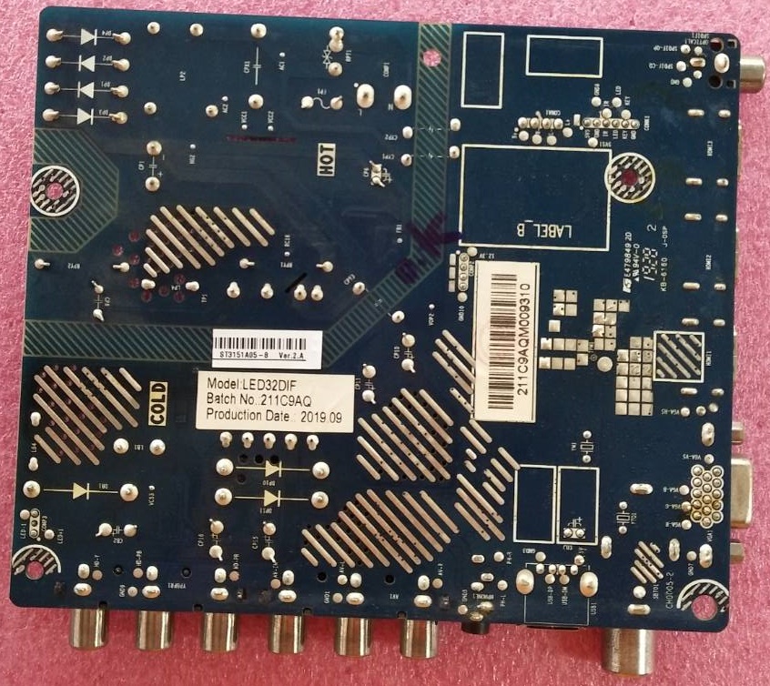 One Board SINGER(วันบอร์ด ซิงเกอร์)อะไหล่แท้/ของถอด รุ่นLED32DIF พาร์ทJUC7.820.00189149 ทีบาร์ ST3151A05-8